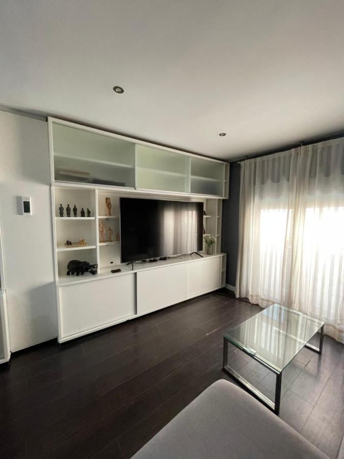 Moderno Apartamento Con Plaza De Garaje En Pleno Centro De Αλμερία Εξωτερικό φωτογραφία
