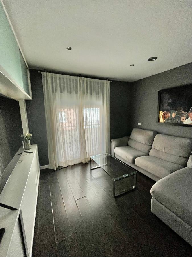 Moderno Apartamento Con Plaza De Garaje En Pleno Centro De Αλμερία Εξωτερικό φωτογραφία