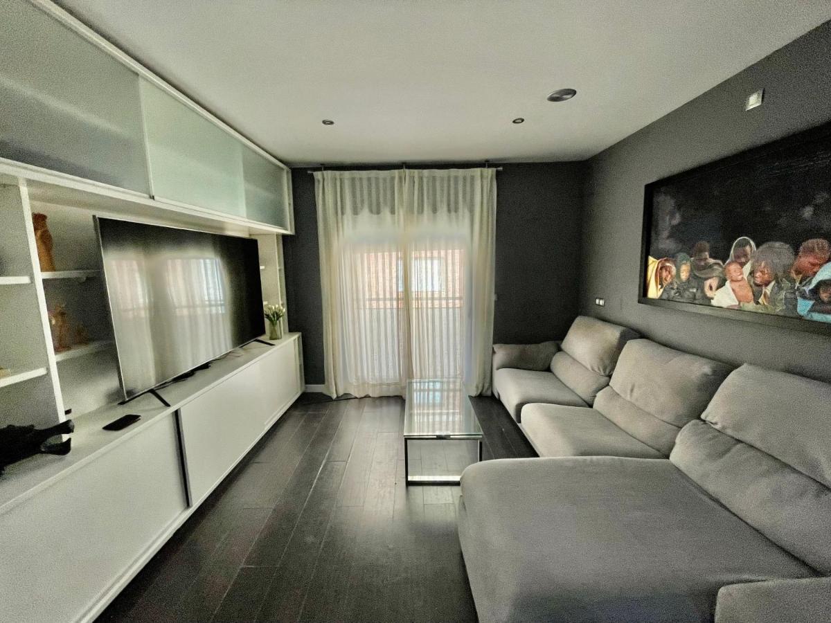 Moderno Apartamento Con Plaza De Garaje En Pleno Centro De Αλμερία Εξωτερικό φωτογραφία