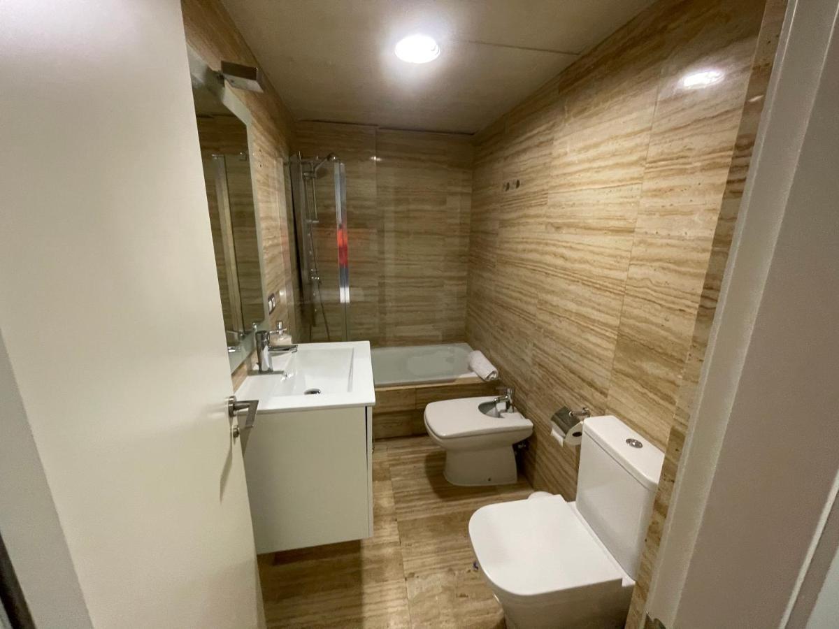Moderno Apartamento Con Plaza De Garaje En Pleno Centro De Αλμερία Εξωτερικό φωτογραφία